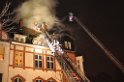 Feuer 3 Dachstuhlbrand Koeln Muelheim Gluecksburgstr P101